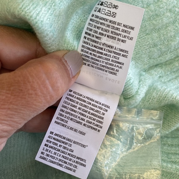 American Eagle Outfitter Mint Green Cardigan Sz S China Long Sleeve Knit Fabric - Picture 9 of 11